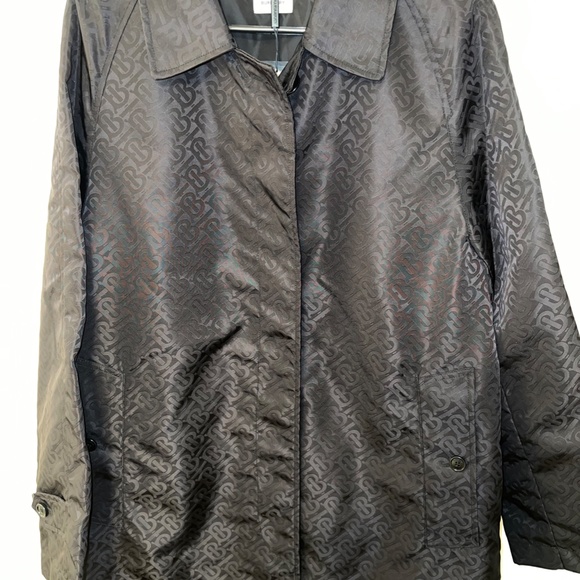 BURBERRY Camden Macintosh Jacket - Picture 6 of 7